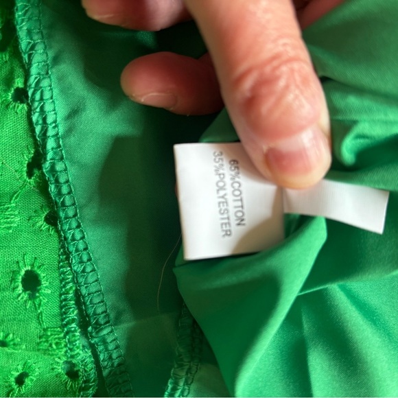 Elegant Green Maxi Dress - Picture 4 of 7